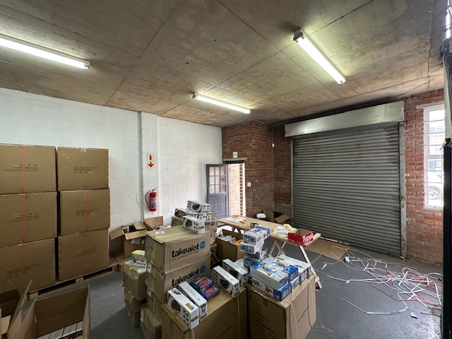 To Let commercial Property for Rent in Maitland Western Cape